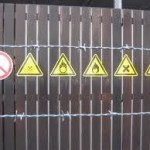 Fichier-Many_danger_signs_1
